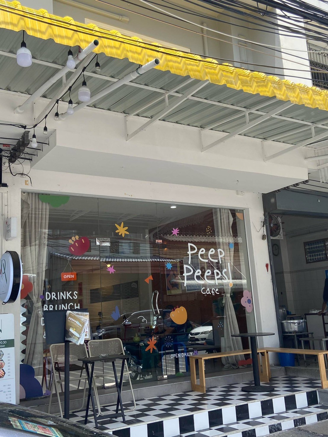 ☕️✨ Peep Peeps คาเฟ่น่ารัก ที่เต็มไปด้วยความอบอุ่นและกาแฟคุณภาพ🍰